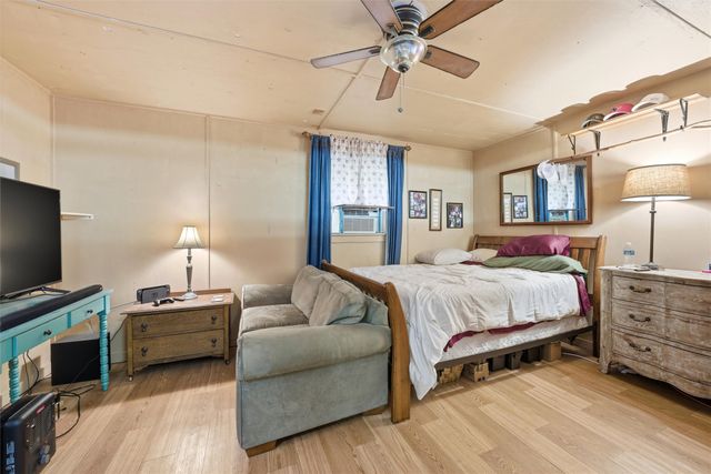 444 Red Bud Hill, Valley Mills, TX 76689