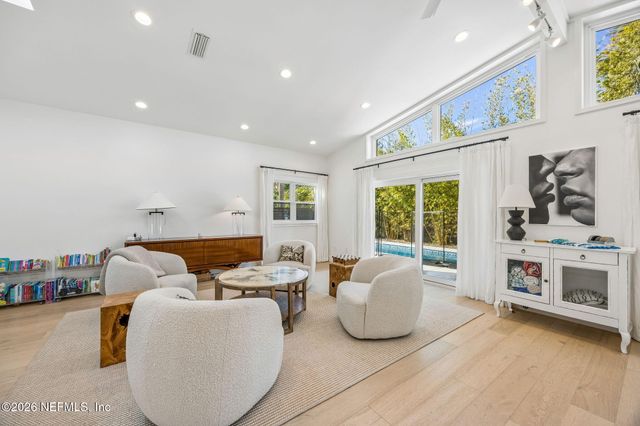 121 32ND Avenue S, Jacksonville Beach, FL 32250