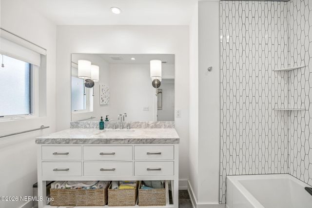 121 32ND Avenue S, Jacksonville Beach, FL 32250