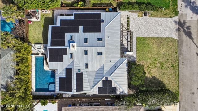 121 32ND Avenue S, Jacksonville Beach, FL 32250