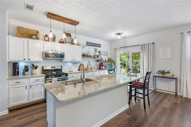 3713 Verde Glen Lane, Cumming, GA 30040