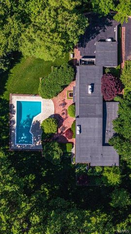 50 Creekwood Lane, St Louis, MO 63124