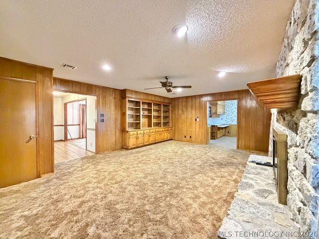 401421 W 1970 Drive, Bartlesville, OK 74006