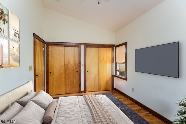 4 Greenbrier Rd, Green Brook Twp., NJ 08812