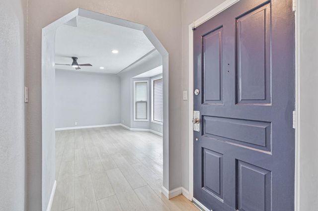 934 W Terrace Avenue, Fresno, CA 93705