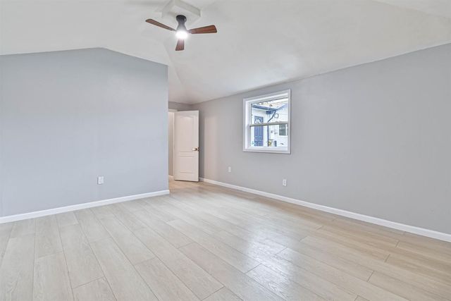 934 W Terrace Avenue, Fresno, CA 93705