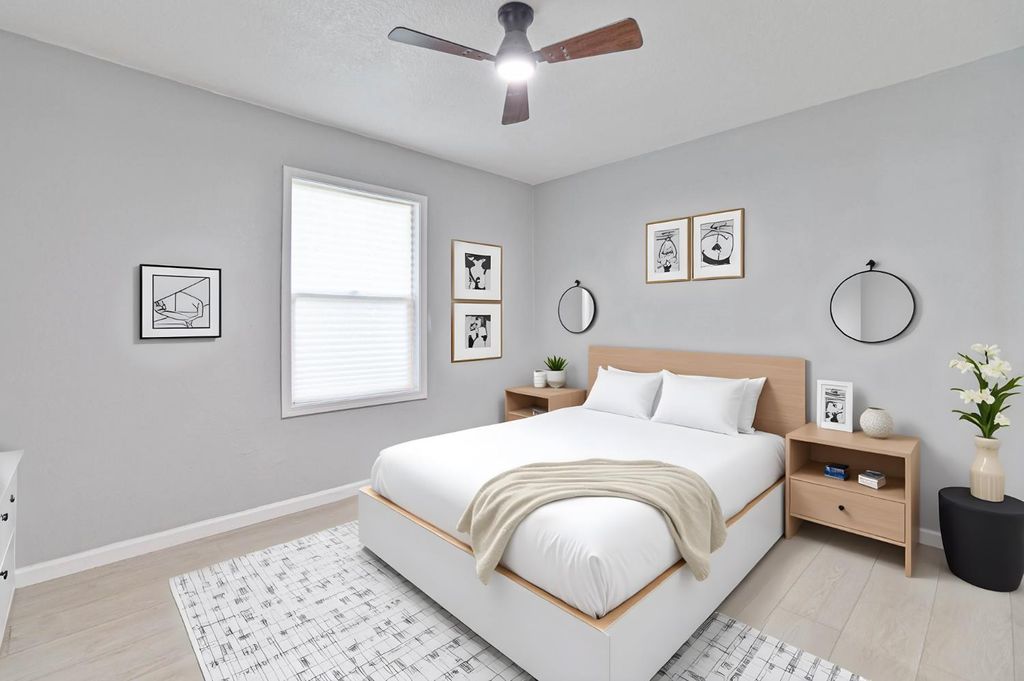 Image 21 of property listing at 934 W Terrace Avenue, Fresno, CA 93705