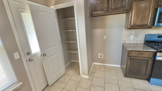 11436 SW 25th Street, Yukon, OK 73099