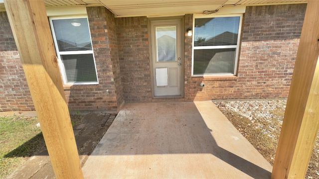 11436 SW 25th Street, Yukon, OK 73099