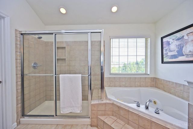 5589 Rosebrook Way, Mason, OH 45040