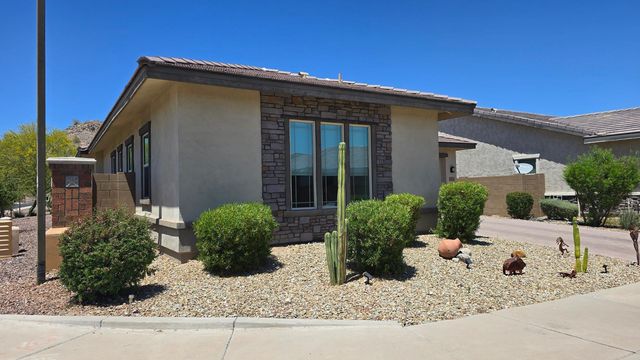 10520 S 182nd Avenue, Goodyear, AZ 85338