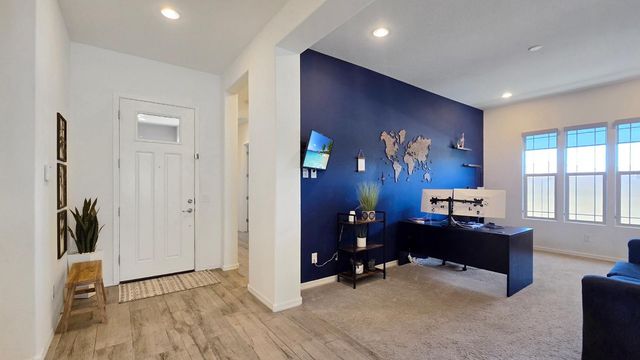 10520 S 182nd Avenue, Goodyear, AZ 85338