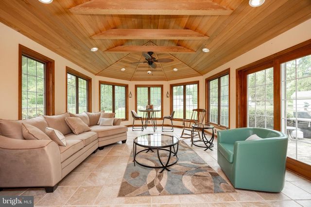 2268 BEAVER HILL RD, Chester Springs, PA 19425