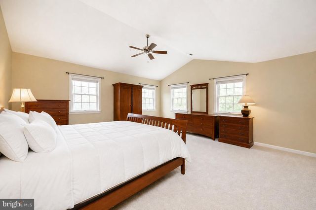 2268 BEAVER HILL RD, Chester Springs, PA 19425
