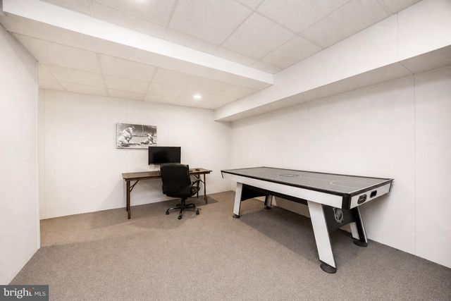 2268 BEAVER HILL RD, Chester Springs, PA 19425