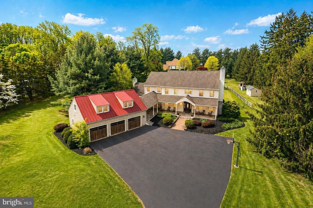 2268 BEAVER HILL RD, Chester Springs, PA 19425