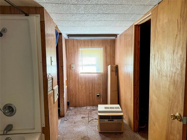 195 Cedar Street, Whitney, TX 76692