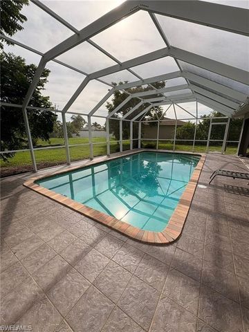 1124 SE 4th ST, Cape Coral, FL 33990