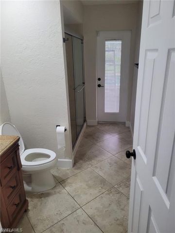 1124 SE 4th ST, Cape Coral, FL 33990