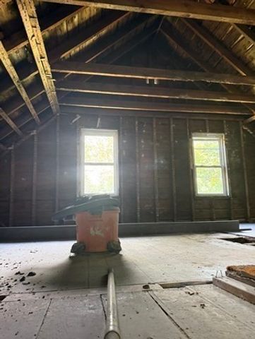 303 Ponakin Rd, Lancaster, MA 01523