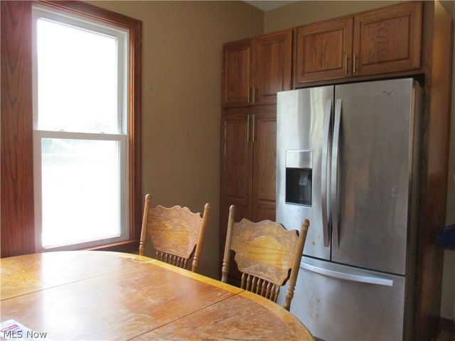 326 E Wilson Avenue, Girard, OH 44420
