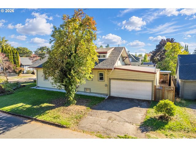 1885 4TH St Ne, Salem, OR 97301