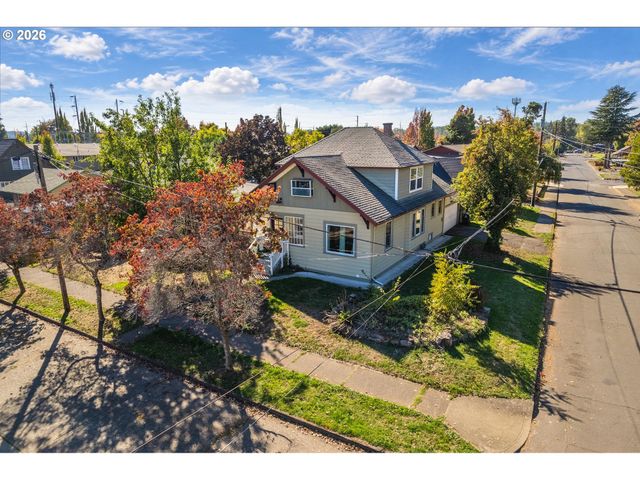 1885 4TH St Ne, Salem, OR 97301
