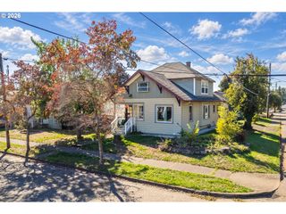 1885 4TH St Ne, Salem, OR 97301