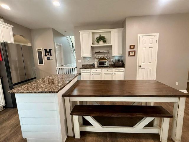 417 Farmwood Way, Canton, GA 30115