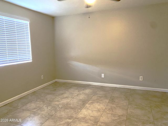 16602 N 25th Street Apt 129, Phoenix, AZ 85032