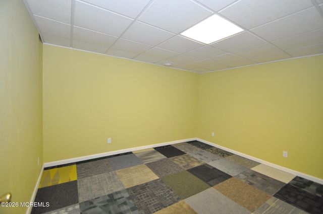 336 Arlington Avenue N, Bayville, NJ 08721