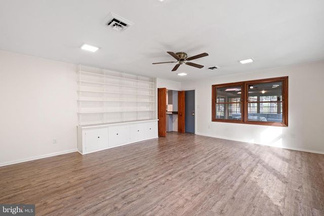 123 UNAMI TRL, Newark, DE 19711