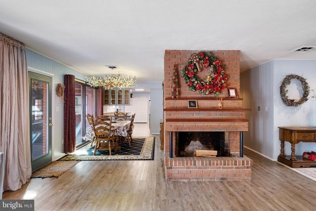 123 UNAMI TRL, Newark, DE 19711