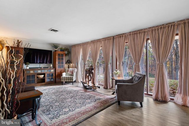 123 UNAMI TRL, Newark, DE 19711