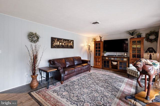 123 UNAMI TRL, Newark, DE 19711