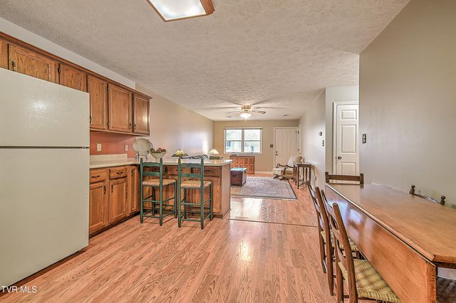 1544 Jessee Street R, Kingsport, TN 37664