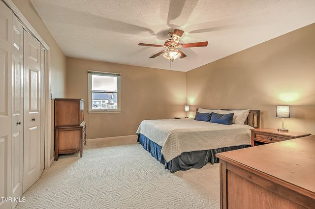 1544 Jessee Street R, Kingsport, TN 37664