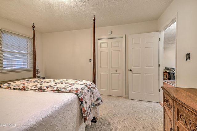 1544 Jessee Street R, Kingsport, TN 37664