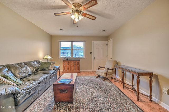 1544 Jessee Street R, Kingsport, TN 37664