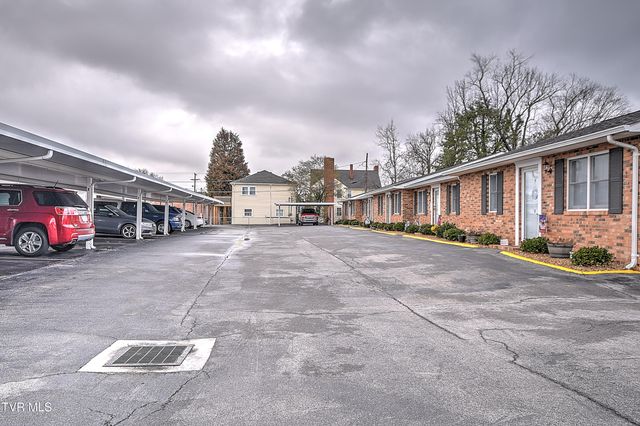 1544 Jessee Street R, Kingsport, TN 37664