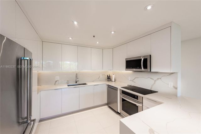 251 Crandon Blvd 227 227, Key Biscayne, FL 33149