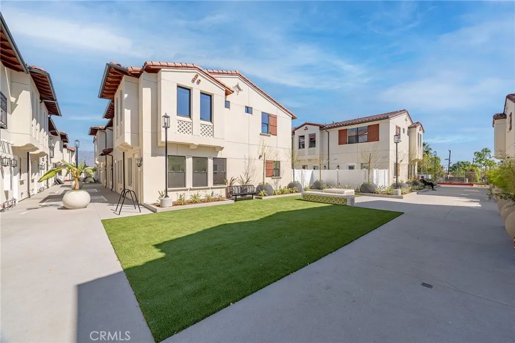 160 N New Ave 4, Monterey Park, CA 91755