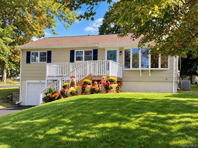 159 Wawayanda Avenue, Middletown, NY 10940