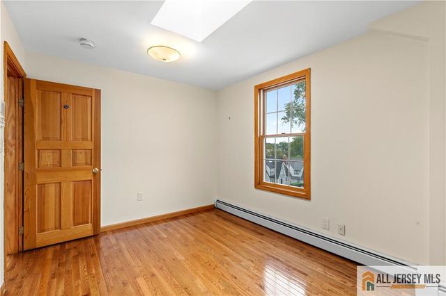 65 Livingston Avenue, Kearny, NJ 07032