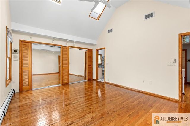 65 Livingston Avenue, Kearny, NJ 07032