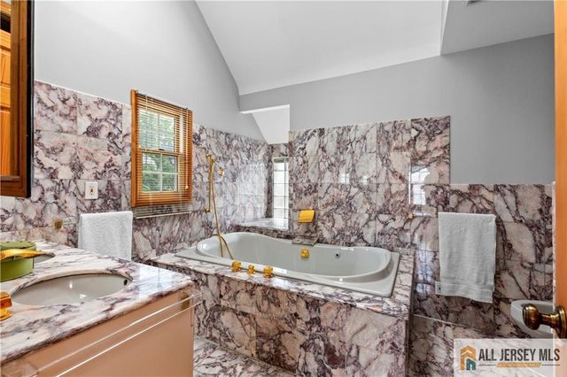 65 Livingston Avenue, Kearny, NJ 07032