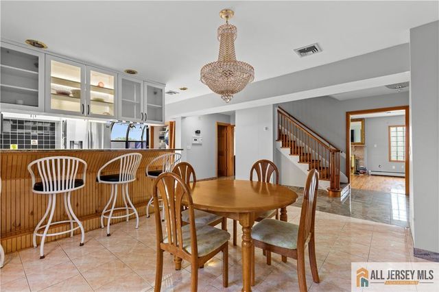 65 Livingston Avenue, Kearny, NJ 07032