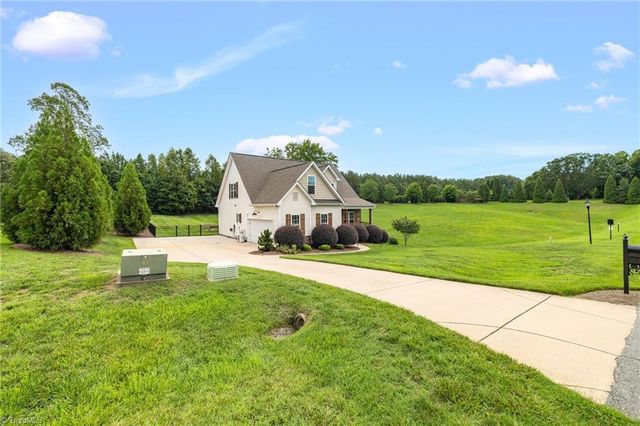 159 Windward Drive, Stokesdale, NC 27357