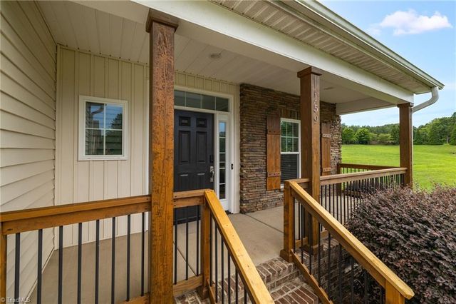 159 Windward Drive, Stokesdale, NC 27357