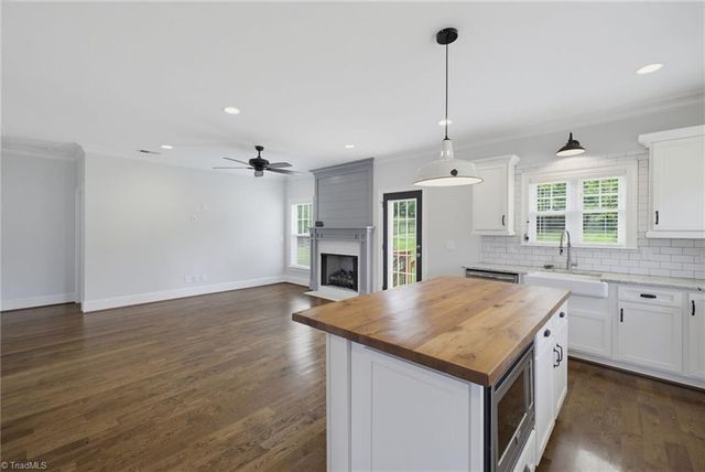 159 Windward Drive, Stokesdale, NC 27357
